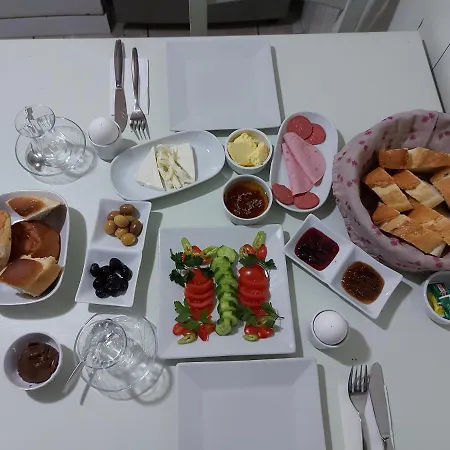 Celil Ayvalı
